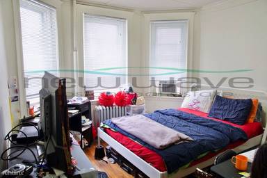 Main picture of 1175 Boylston St