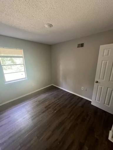 Main picture of 3272 Spring Valley Cv