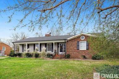 Main picture of 608 Delany Dr