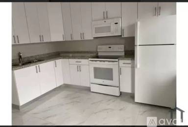 Main picture of 827 81st St