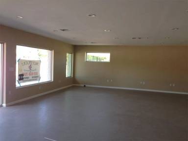 Main picture of 1333 W 2nd St