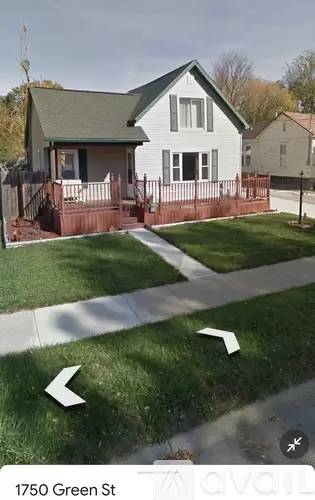 Main picture of 1750 Green St