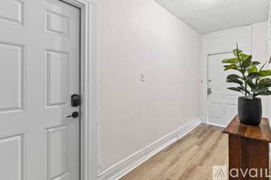 Main picture of 2228 Tulip St