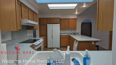 Main picture of 3229 Jeri Dr NE