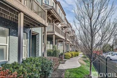 Main picture of 1815 Ridley Blvd