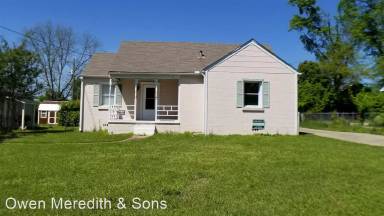 Main picture of 222 22nd St E