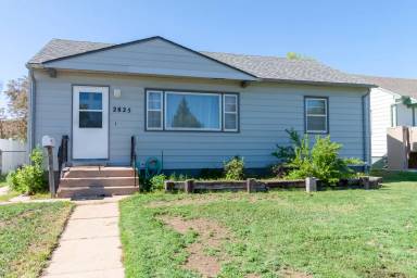 Main picture of 2825 Forest Dr