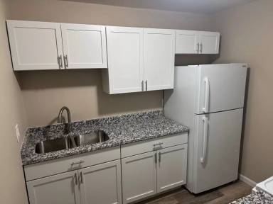 Main picture of 1614 N Yellow Springs St