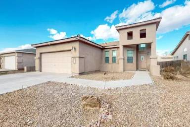 Main picture of 210 Calle Damiano
