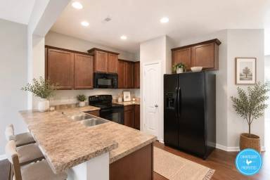 Main picture of 3220 Warm Springs Ln