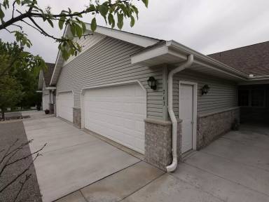 Main picture of 763 Rockford Ave E