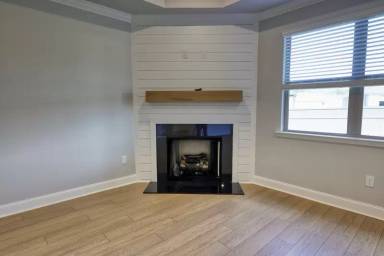 Main picture of 205 Fallow Cir