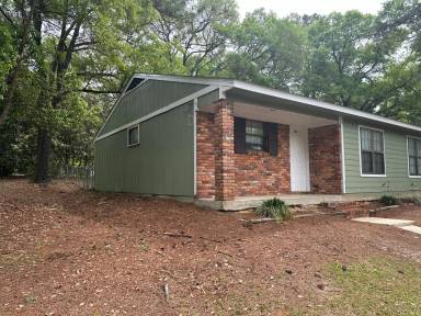 Main picture of 3561 Bear Creek Rd