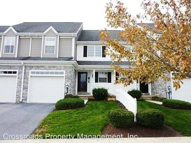 Main picture of 620 Courthouse Cir