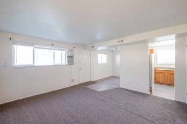 Main picture of 801 W Heather Ln
