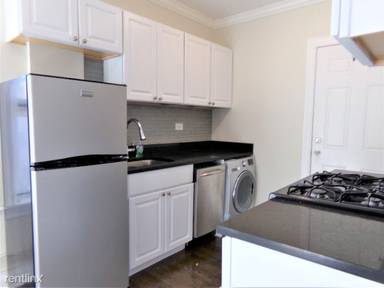 Main picture of 3815-23 N Greenview Ave