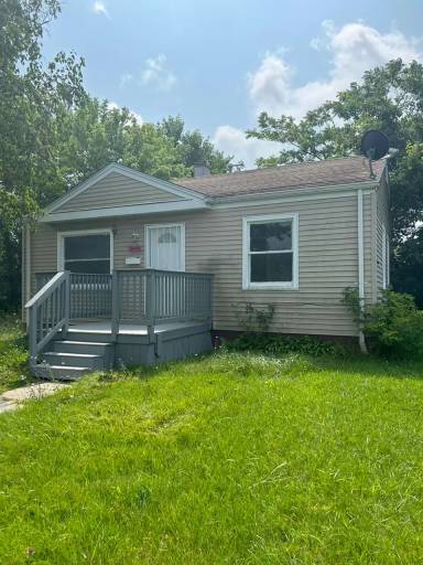 Main picture of 204 E Nevada St