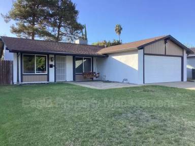 Main picture of 2612 Kokanee Way