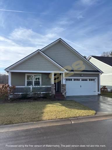 Main picture of 200 Leyland Cir