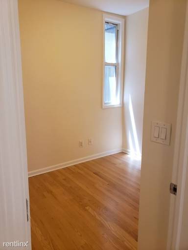 Main picture of 117 E 89th St