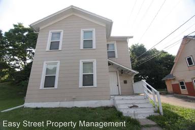 Main picture of 621 Pershing Ave