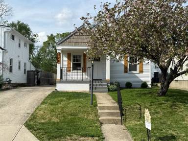 Main picture of 320 Rosslyn Ave