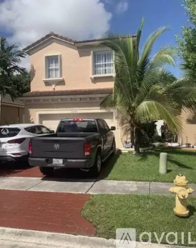 Main picture of 2240 NE 37th Ter