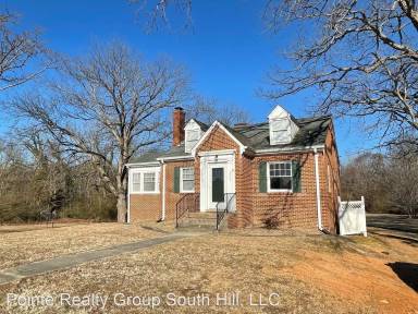 Main picture of 511 Piney Pond Rd