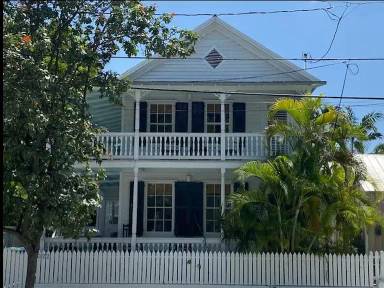 Main picture of 1022 Fleming St