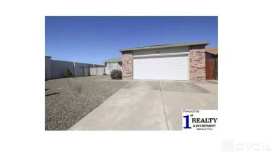 Main picture of 500 Snow Dr