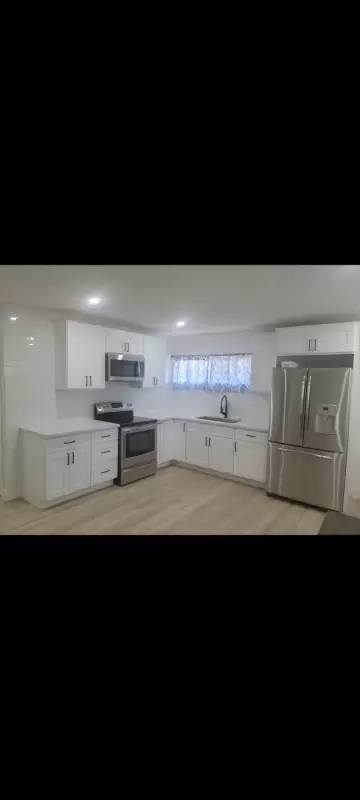 Main picture of 4608 Pine Ln