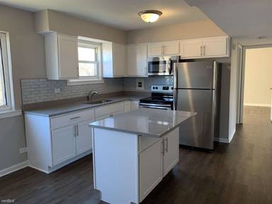 Main picture of 4225 Forest Ave