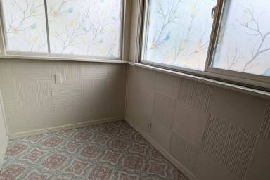 Main picture of 2069 Holly St