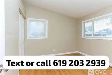 Main picture of 903 E Evergreen St