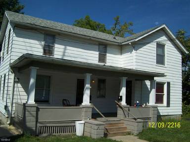 Main picture of 1926 W Court St