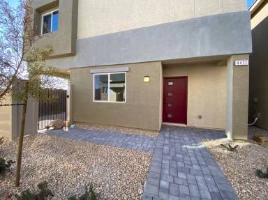 Main picture of 4451 Sapphire Moon Ave