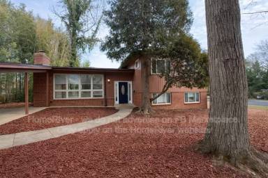 Main picture of 8839 Camfield Dr