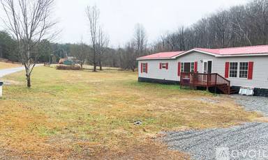 Main picture of 279 Seminole Trl