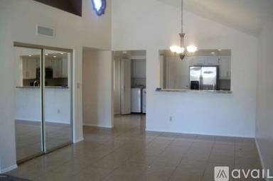 Main picture of 15020 N 40th St