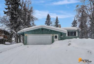 Main picture of 903 Bench Ct