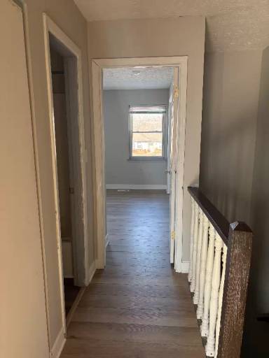 Main picture of 1265 Joy Ct