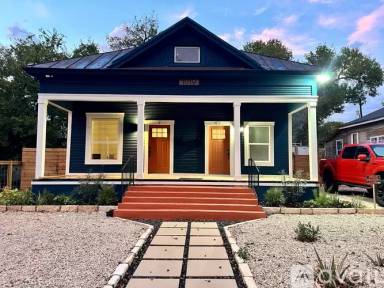 Main picture of 1019 Steves Ave