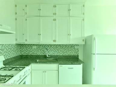 Main picture of 1303 Elmwood Ave