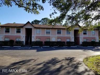 Main picture of 2315 Pinewood Dr NE