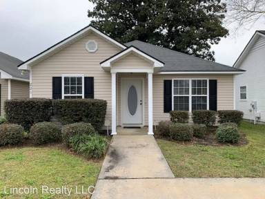 Main picture of 226 Blue Pool Dr