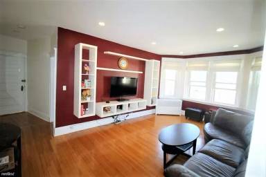 Main picture of 54 Dwight St