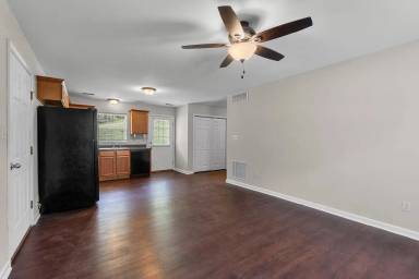 Main picture of 510 Timon Way