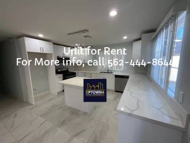 Main picture of 13921 Downey Ave