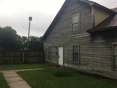 Main picture of 330 South 7th St - 3
