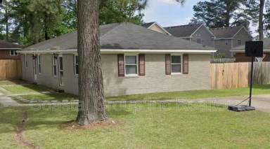 Main picture of 114-16 S Corwood Ave